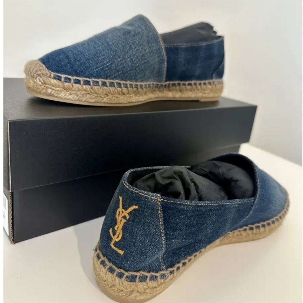 Saint Laurent, brand new with tags 🏷️  AUTHENTIC ❗️❗️ have receipt